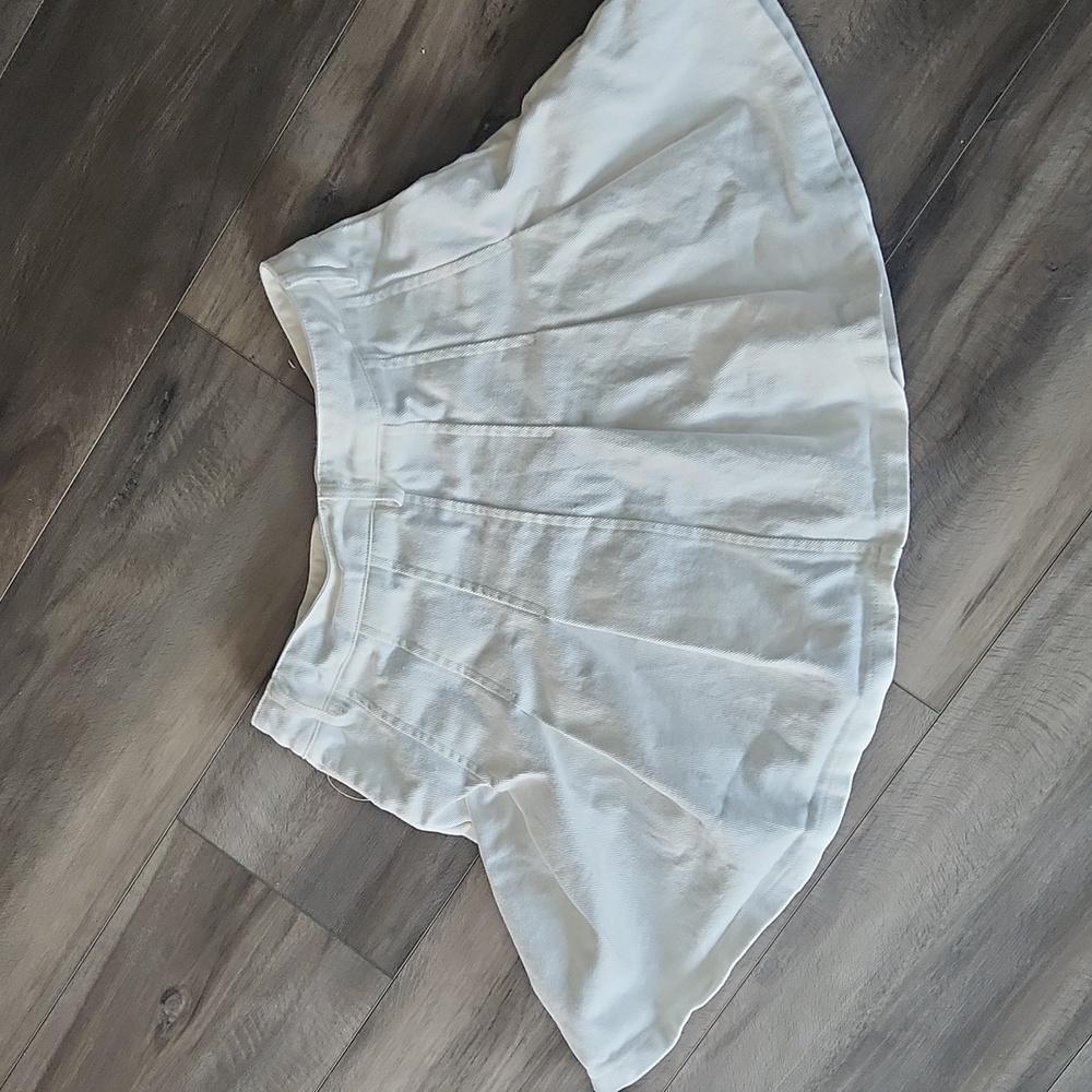 Altar'd state white denim zip front skirt. Small